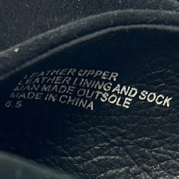 Shoe - Picture 1 of 1